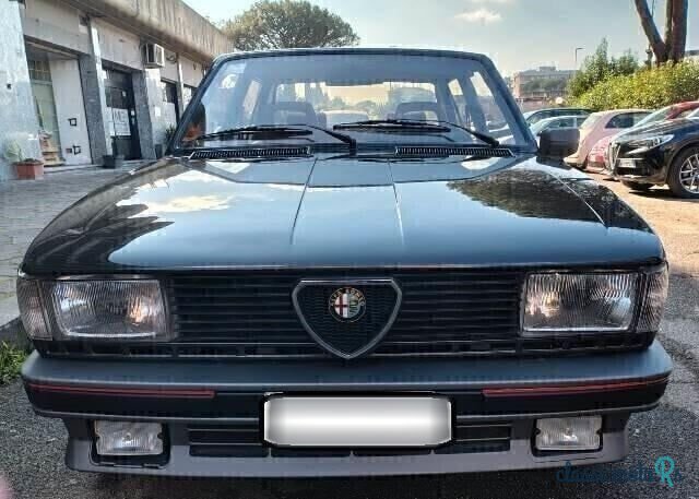 1987' Alfa Romeo 75 photo #1
