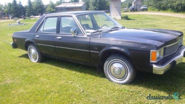 1980' Plymouth Sedan photo #4