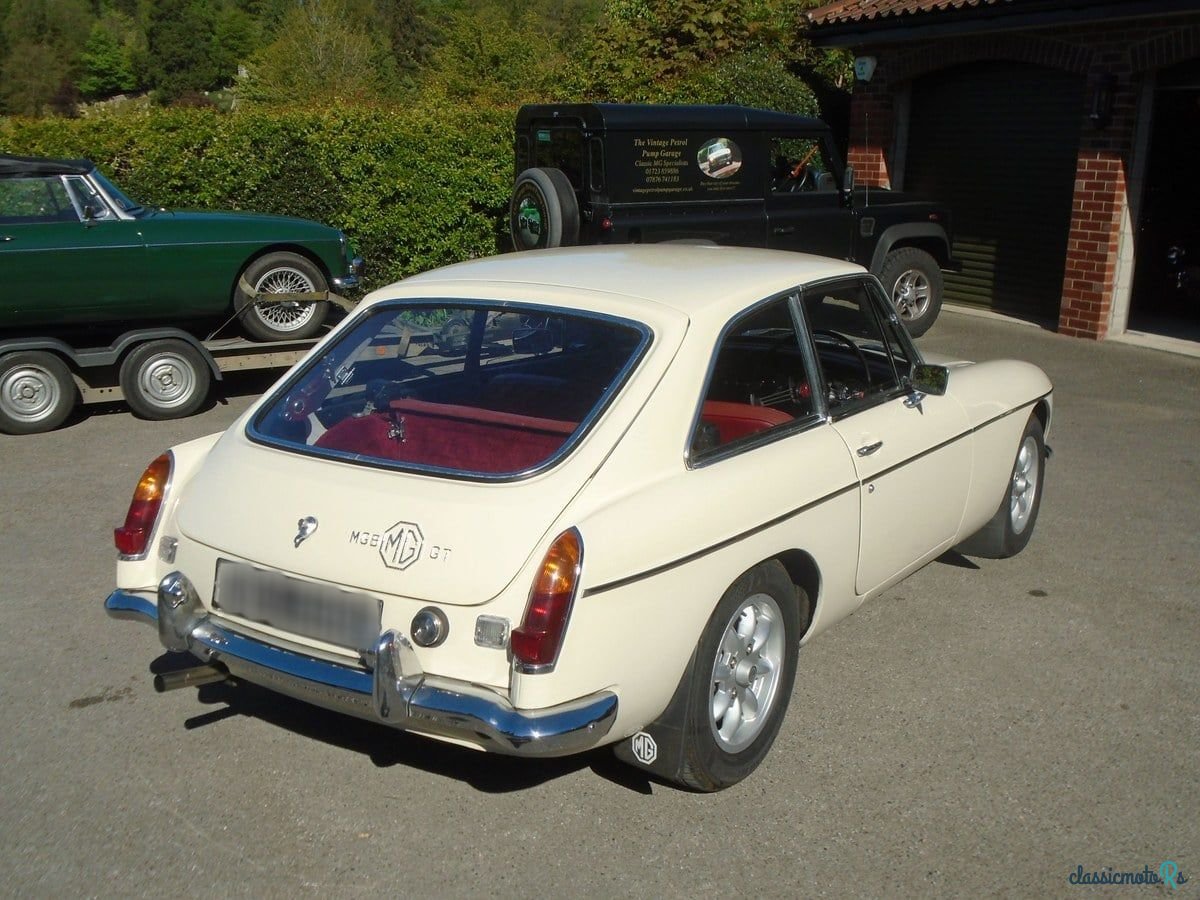 1968' MG MGB photo #4