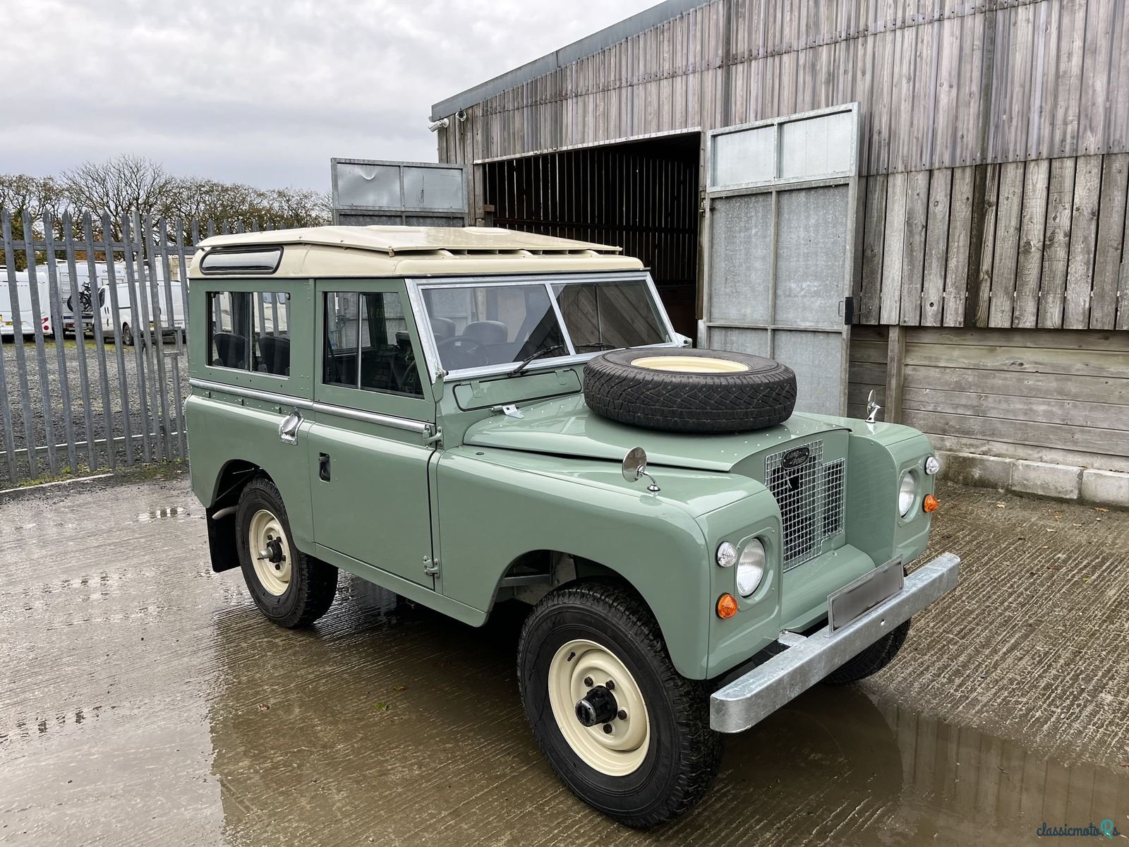 1970' Land Rover Series II photo #1