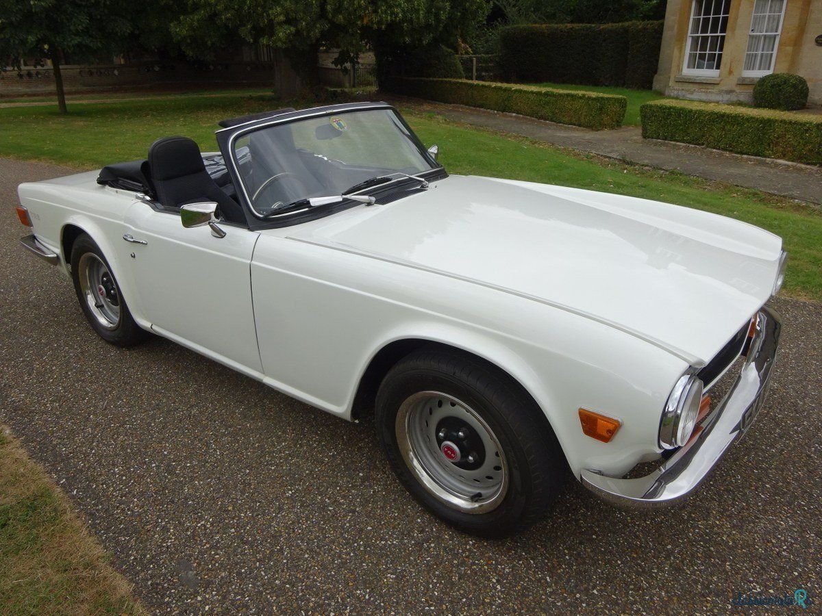 1971' Triumph TR6 photo #1