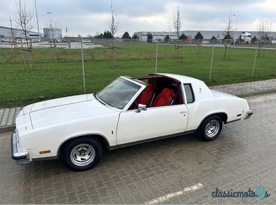 1979' Oldsmobile Cutlass photo #2