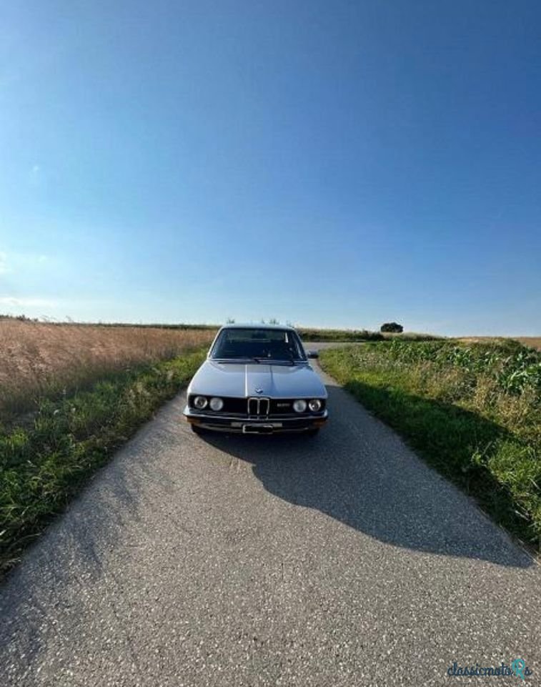 1979' BMW Seria 5 520 photo #5