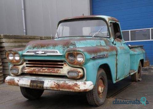 1958' Chevrolet Apache photo #5