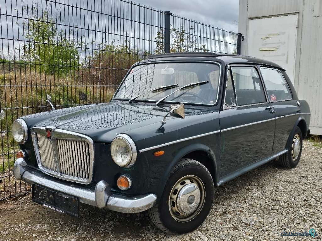 1971' MG 1300 MK II photo #1