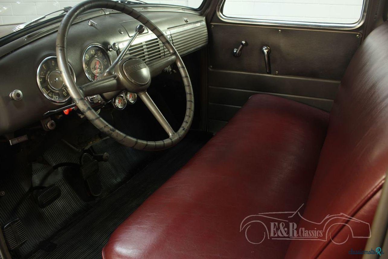 1949' Chevrolet 3100 Pick-Up 5 Window photo #3
