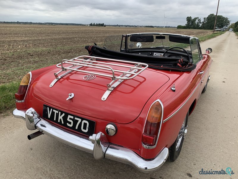 1965' MG Mgb Gt photo #5