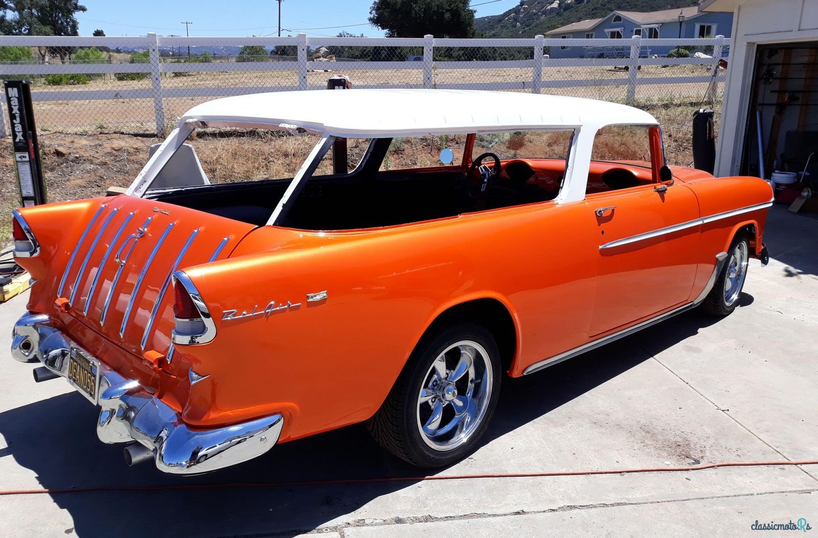 1955' Chevrolet Nomad photo #2