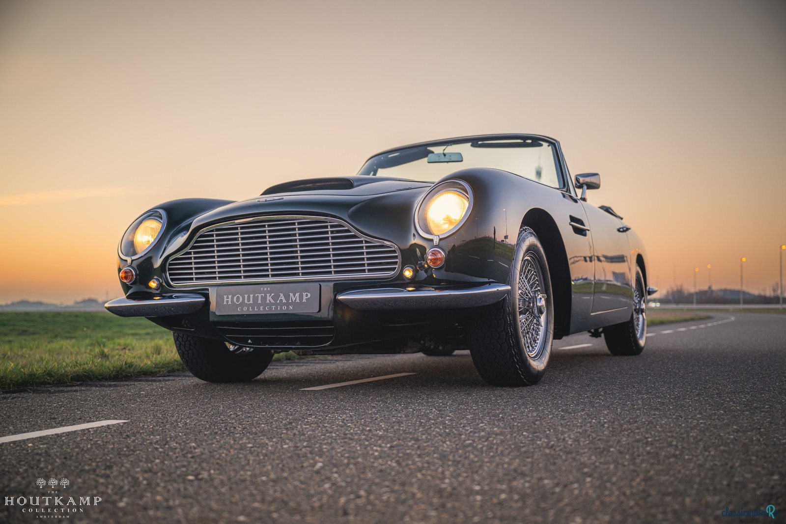 1968' Aston Martin DB6 photo #4