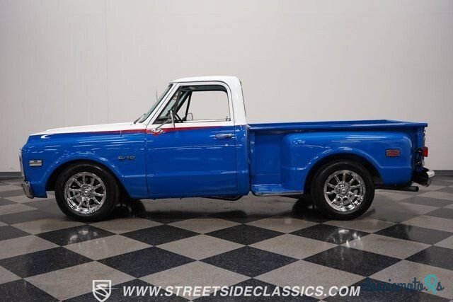 1970' Chevrolet C/K Truck photo #2