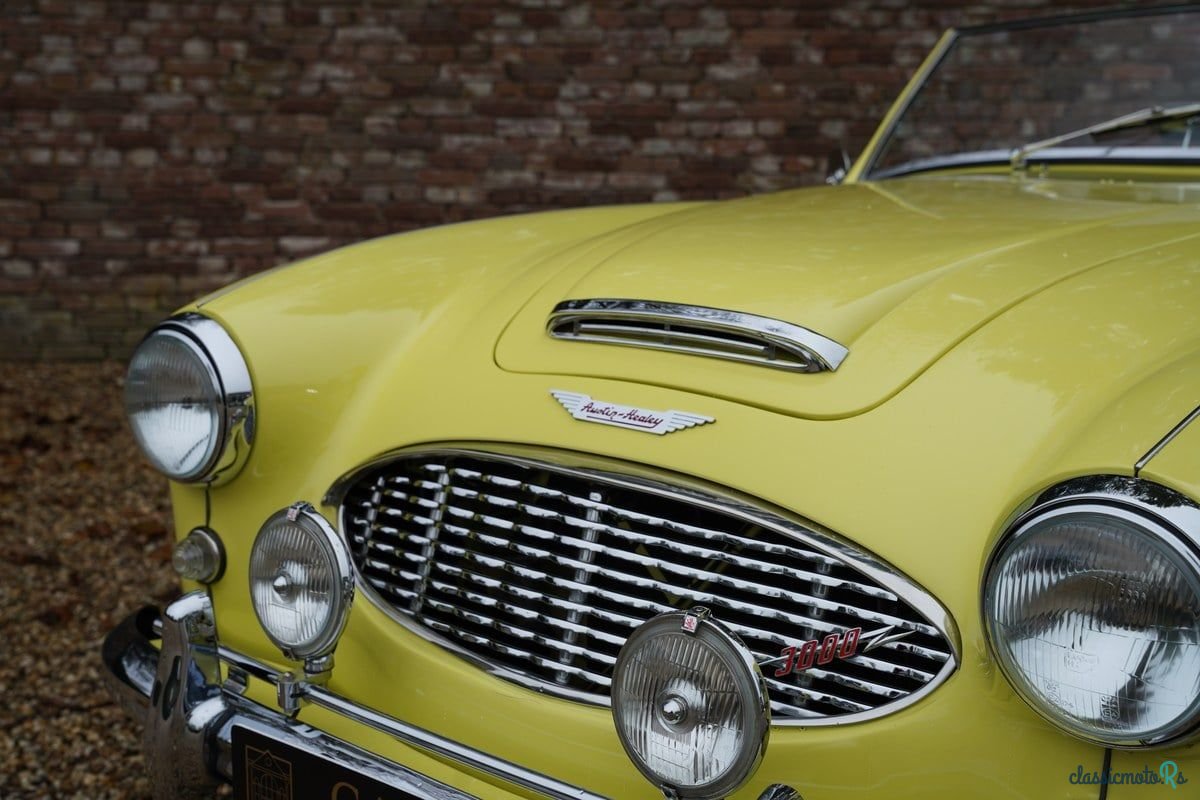 1960' Austin-Healey 3000 photo #6