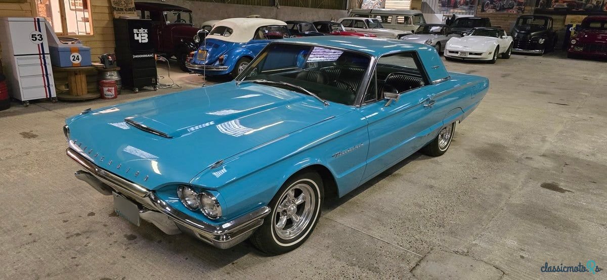 1964' Ford Thunderbird photo #2