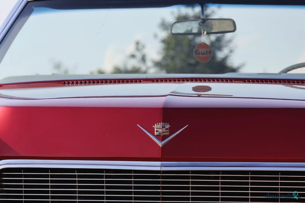 1968' Cadillac Deville photo #3