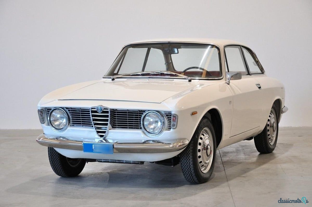 1964' Alfa Romeo GT photo #1