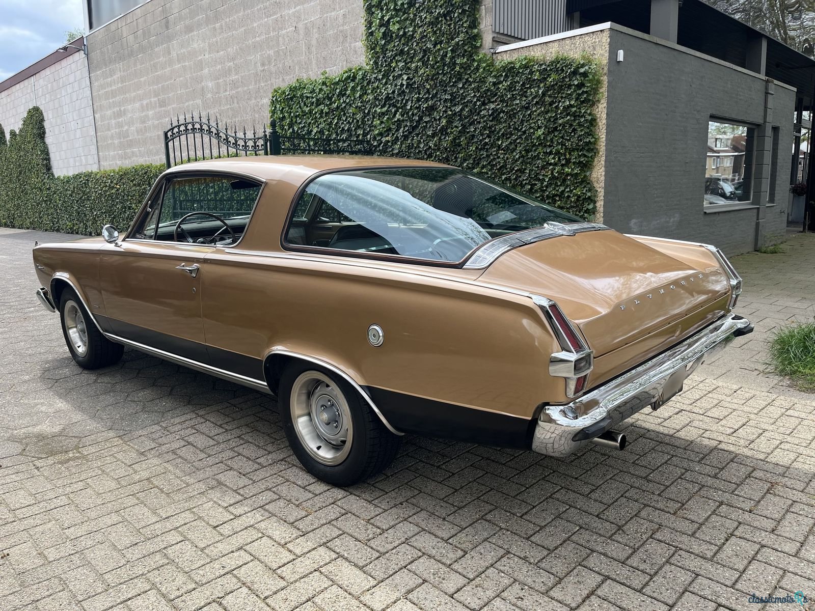 1966' Plymouth Barracuda photo #4