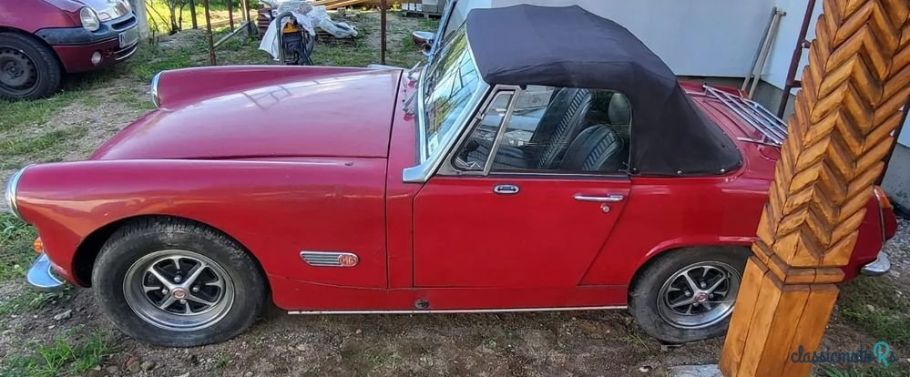 1975' MG Midget photo #6