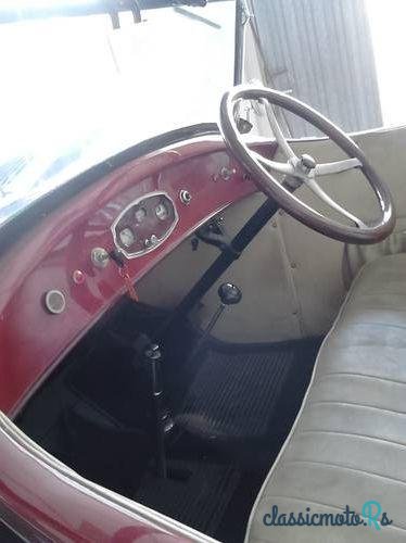 1929' Whippet Overland photo #2