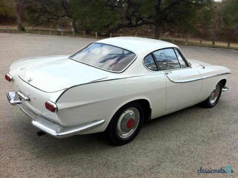 1967' Volvo P1800 photo #1