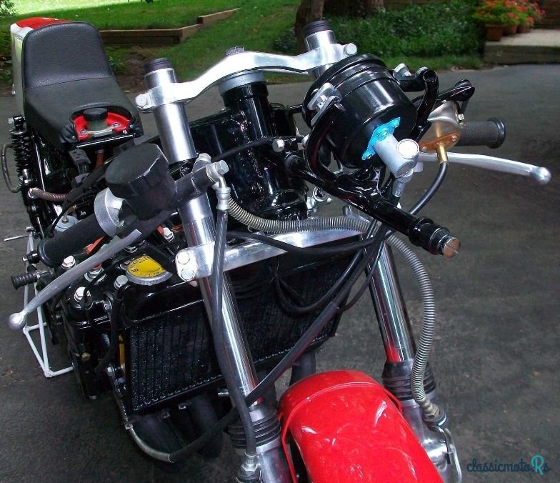 1975' Yamaha TZ750 photo #3