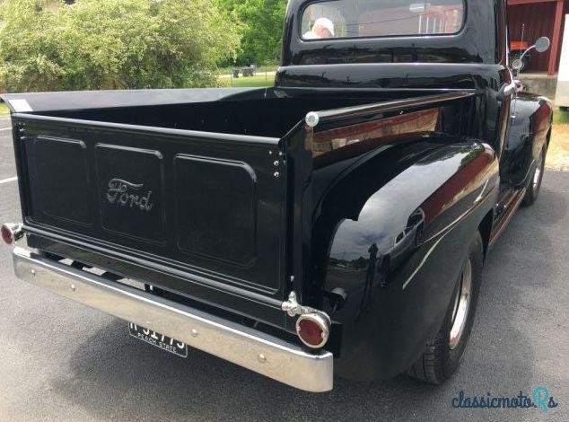 1952' Ford F-1 photo #2