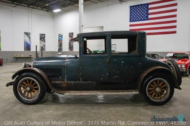 1922' Cadillac photo #3