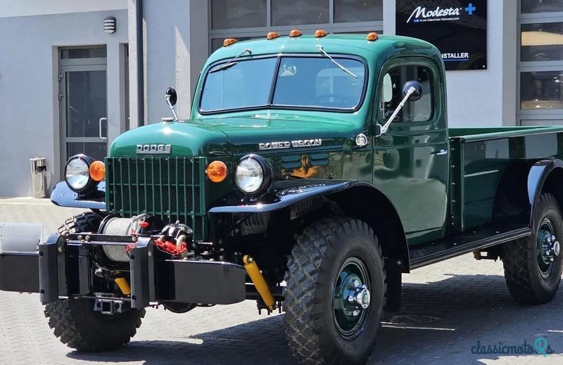 1970' Dodge Power Wagon photo #1