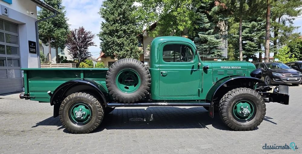 1970' Dodge Power Wagon photo #4