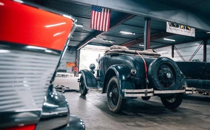 What is the USA’s 25-year import rule?