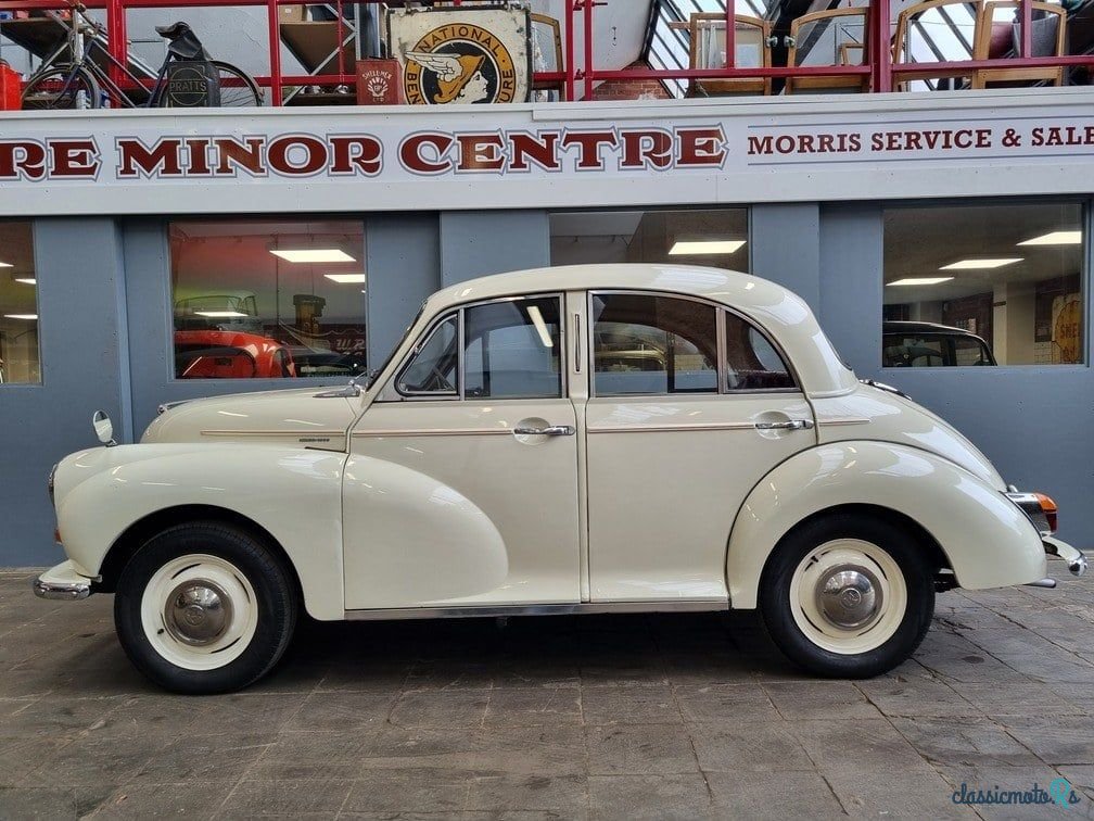 1959' Morris Minor photo #3