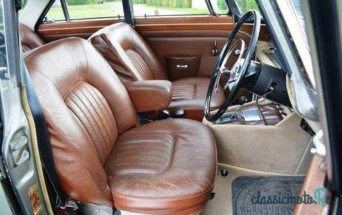 1972' Rover P5B photo #2