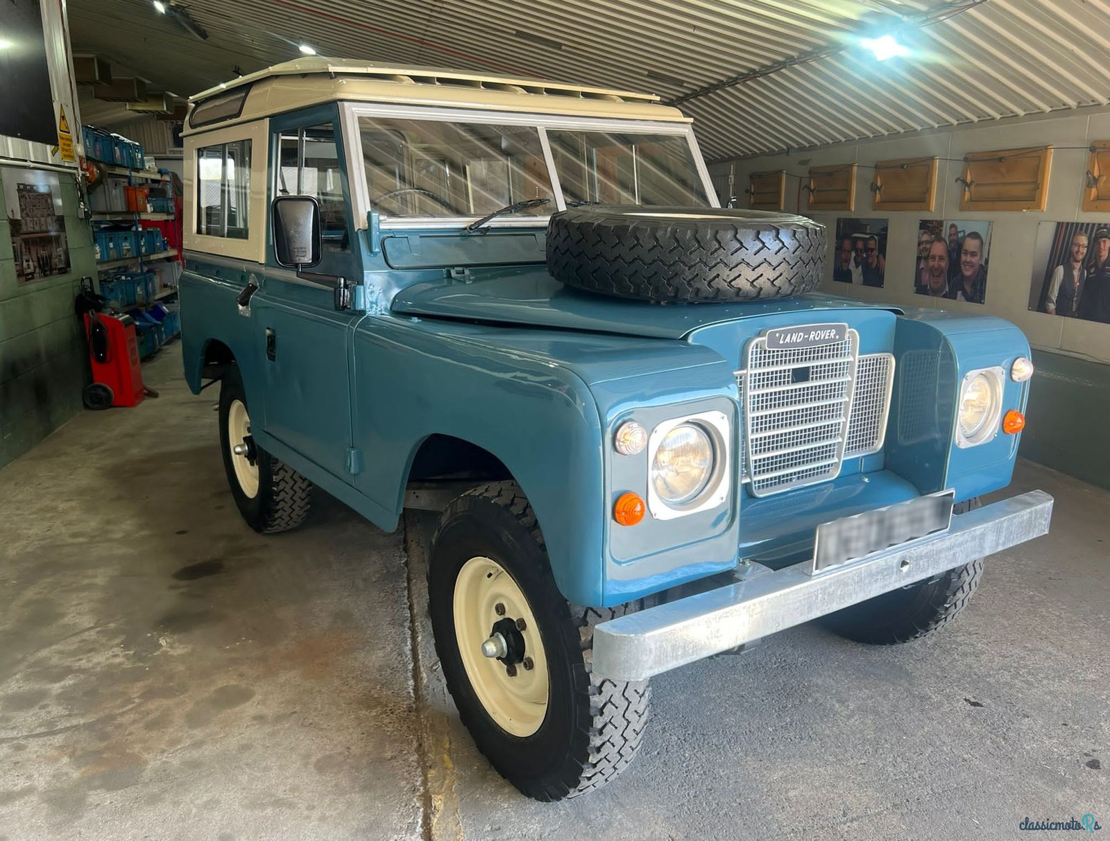 1972' Land Rover Series 3 photo #2