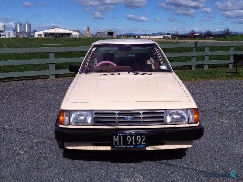 1985' Ford Laser photo #2