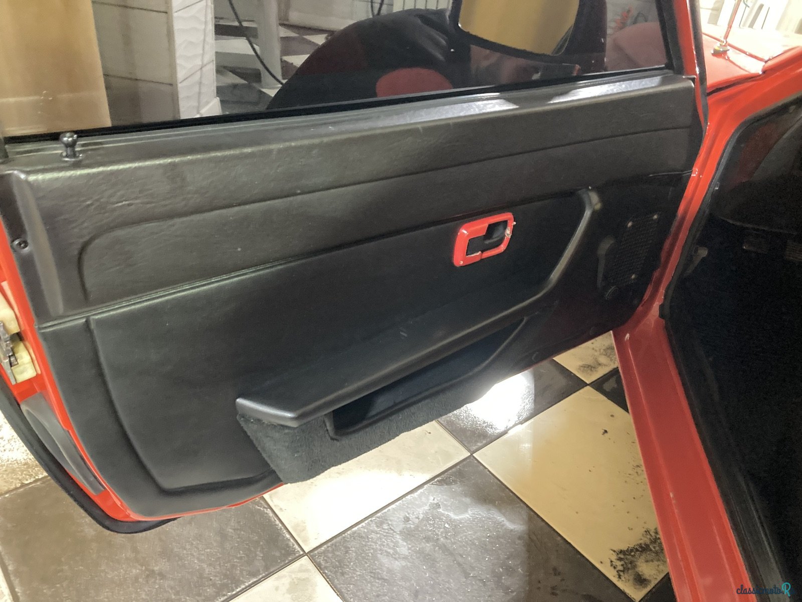 1985' Porsche 924 photo #4