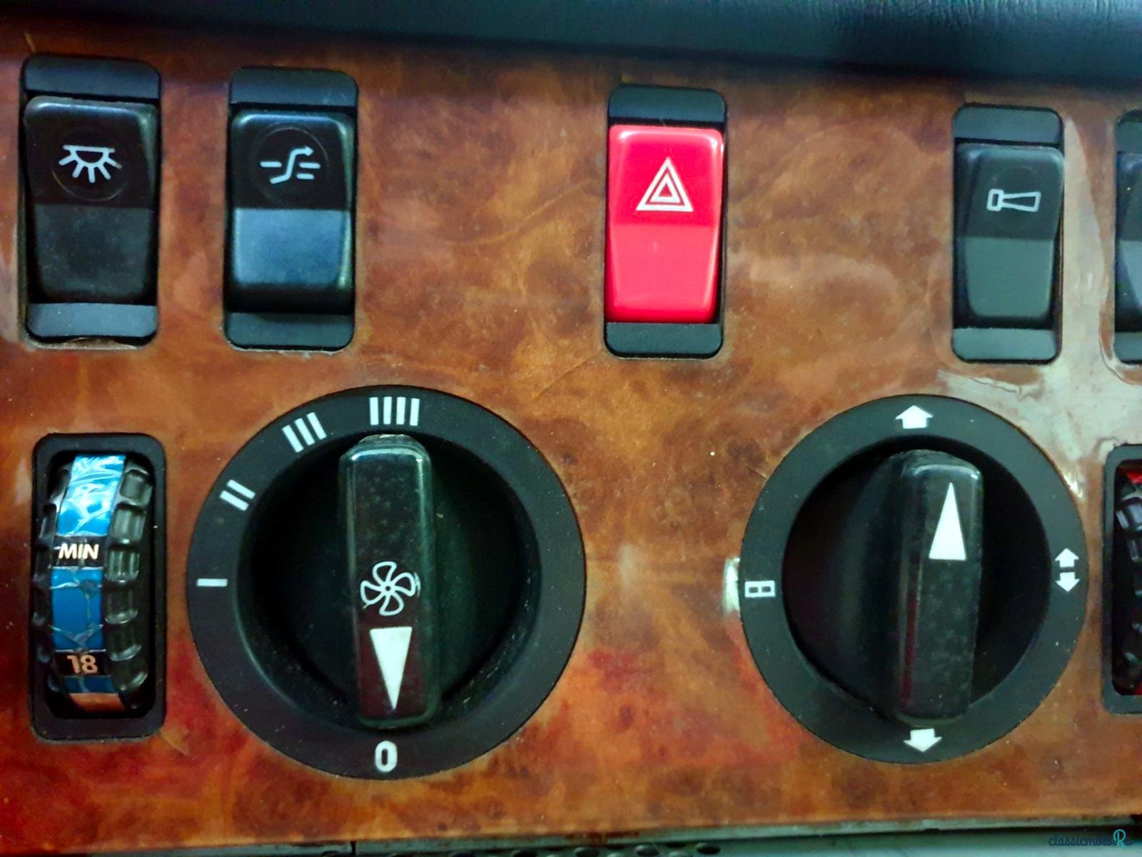 1984' Mercedes-Benz 380SEC photo #3