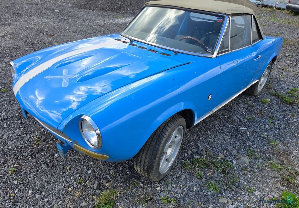 1974' Fiat 124 photo #1