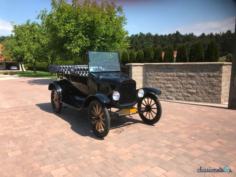 1925' Ford photo #1