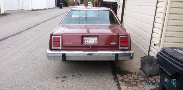1987' Ford Crown Victoria photo #2