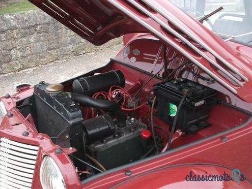 1949' Renault Eight photo #3