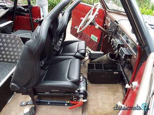 1940' Cadillac La Salle photo #5