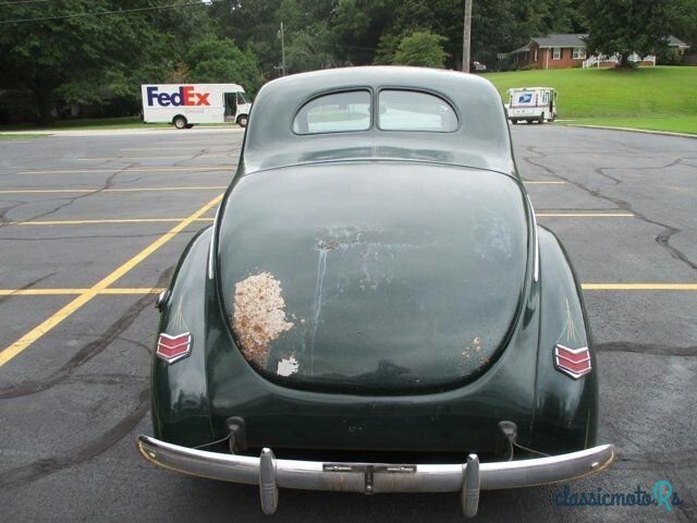 1940' Ford Deluxe photo #3