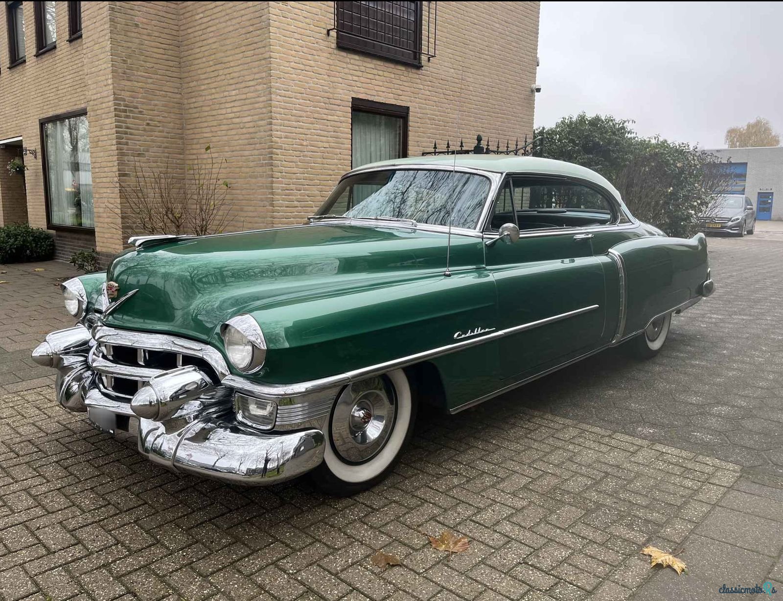 1953' Cadillac Coupe De Ville photo #1