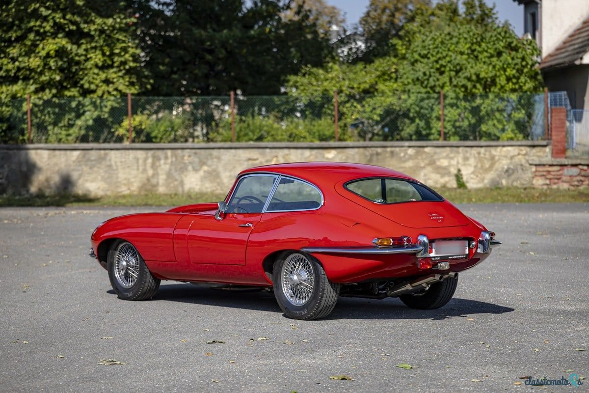1967' Jaguar E-Type photo #5