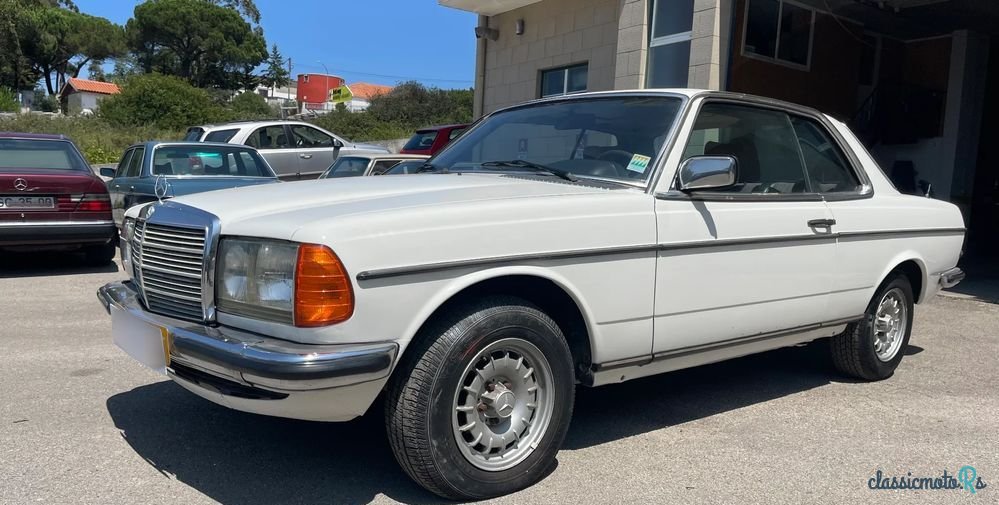 1978' Mercedes-Benz 230 photo #4