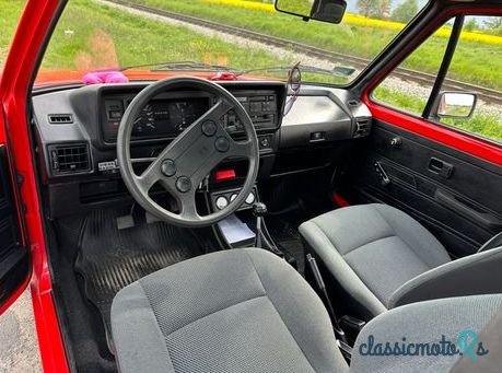 1980' Volkswagen Golf 1.6 D photo #2