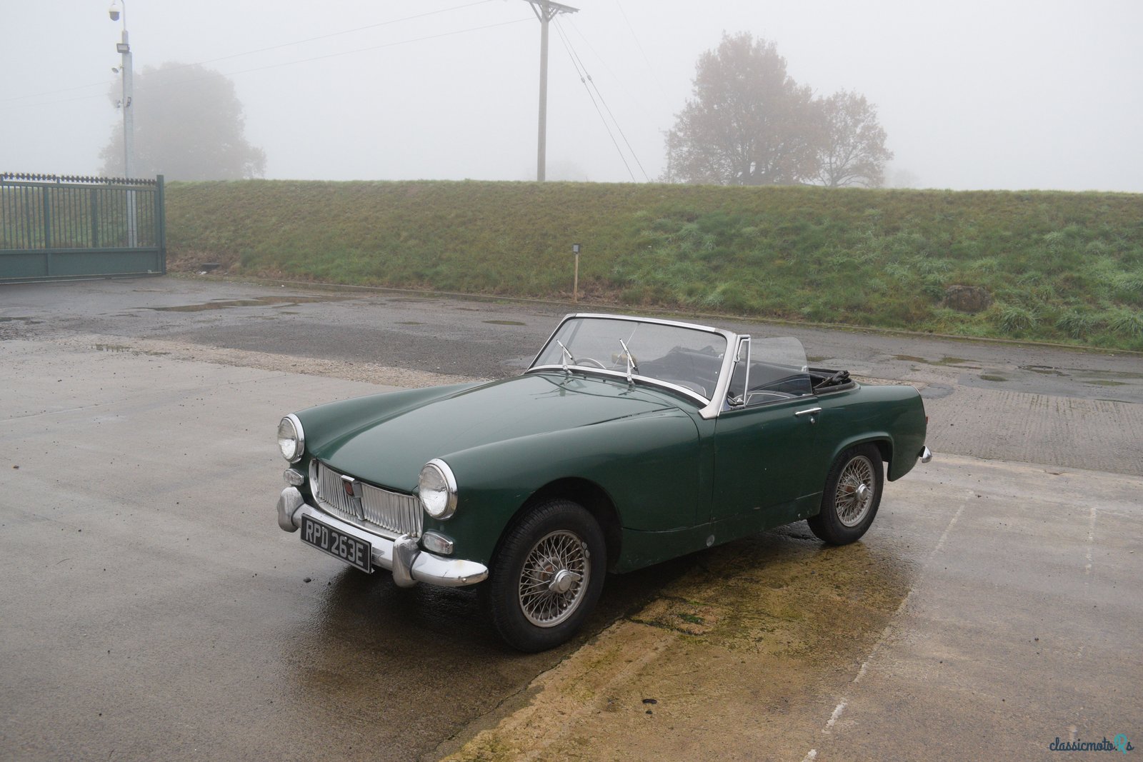 1967' MG Midget photo #6