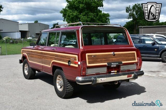 1984' Jeep Grand Wagoneer photo #3