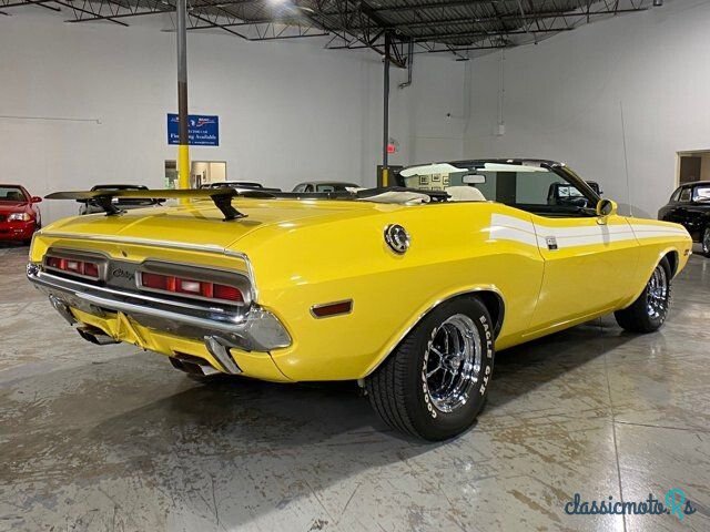 1971' Dodge Challenger photo #4