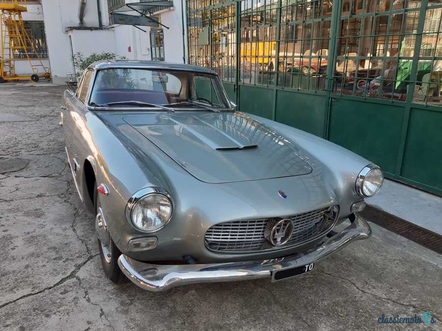 1961' Maserati 3500 GT photo #4