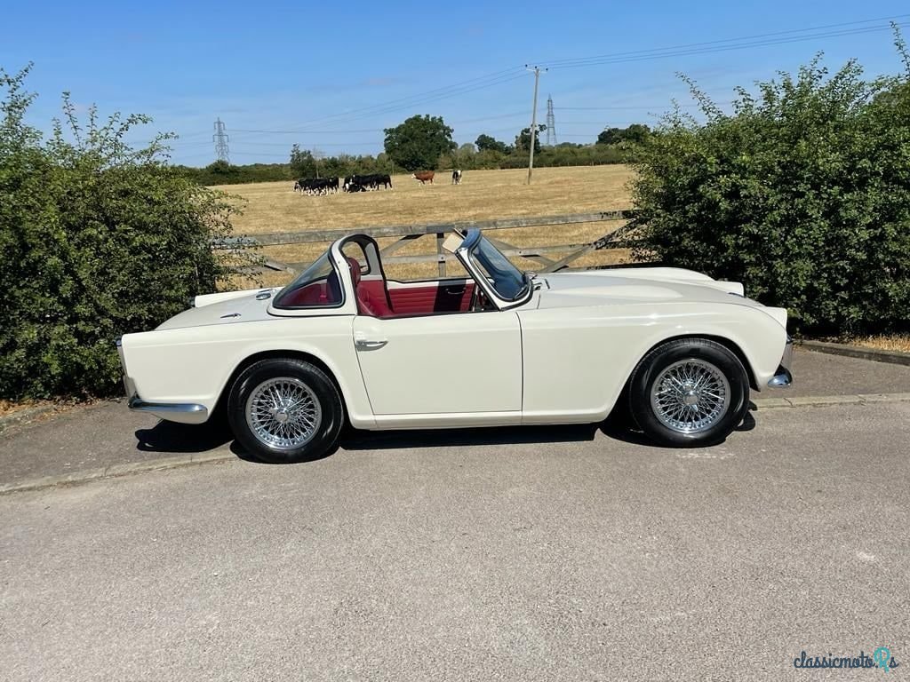 1963' Triumph TR4 photo #2