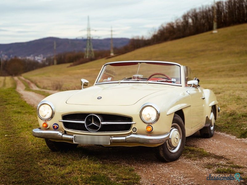 1960' Mercedes-Benz Sl Class photo #2